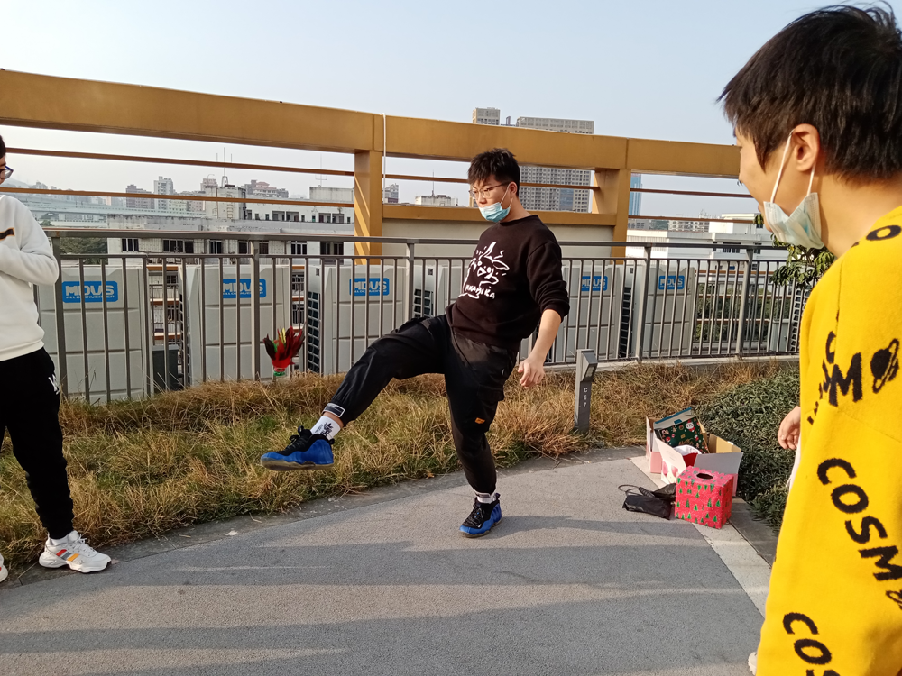 78.79期川石学院平安圣诞节日学员户外活动(图7) 78.79期川石学院平安圣诞节日学员户外活动(图7)