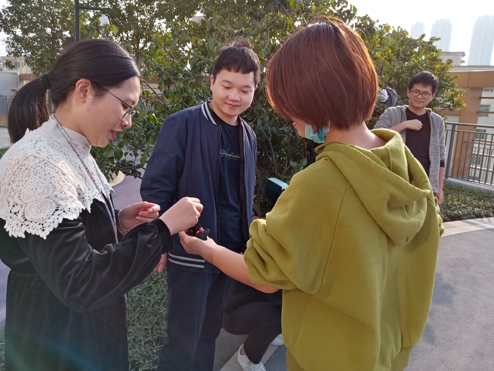 78.79期川石学院平安圣诞节日学员户外活动(图4) 78.79期川石学院平安圣诞节日学员户外活动(图4)