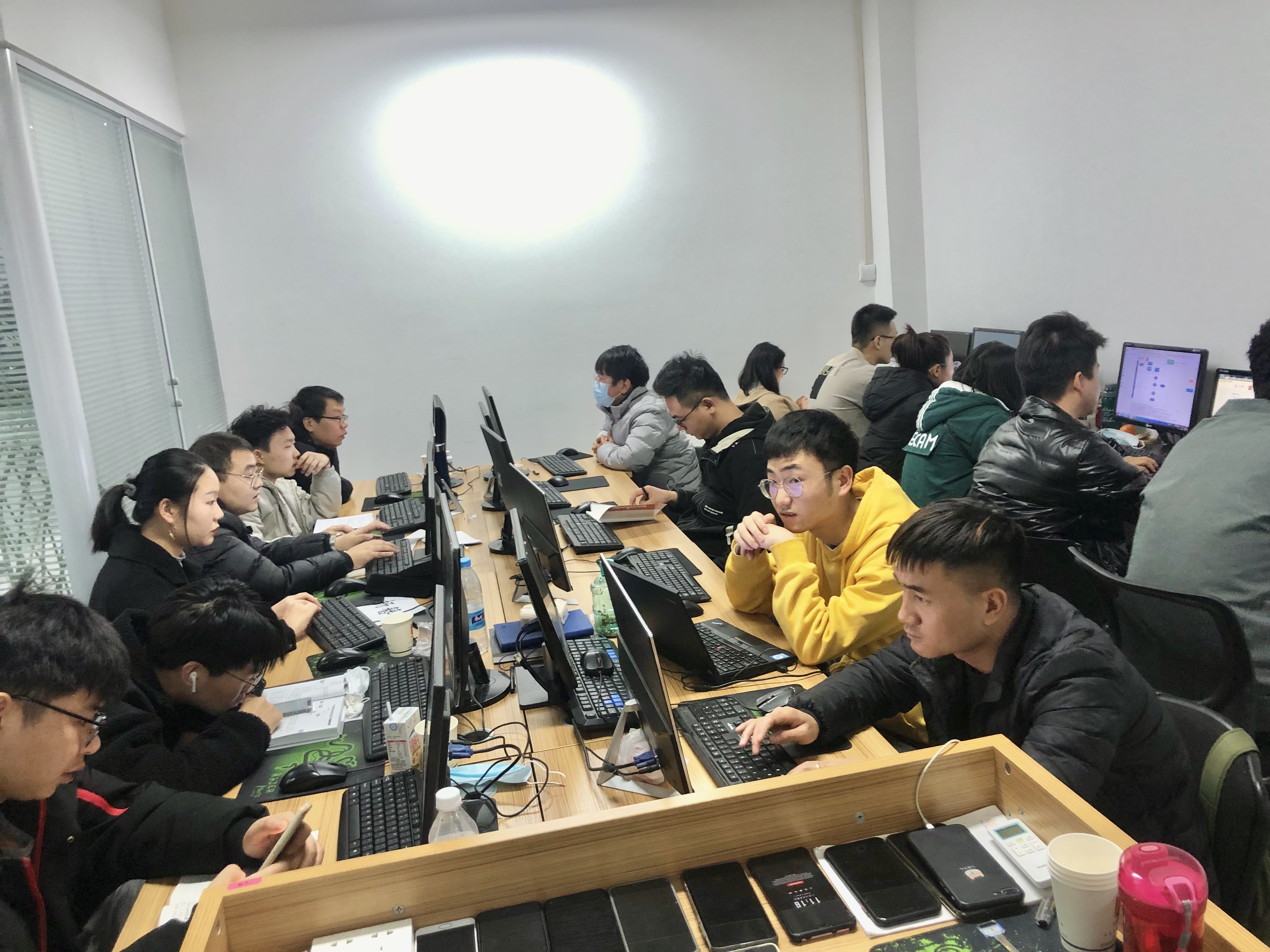 西安校区 | 第21期茶话会分享，生活还有诗和远方(图2)